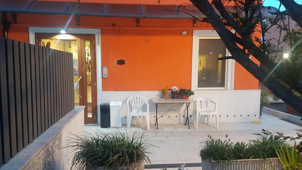Hotel Siros Verona Bagian luar foto